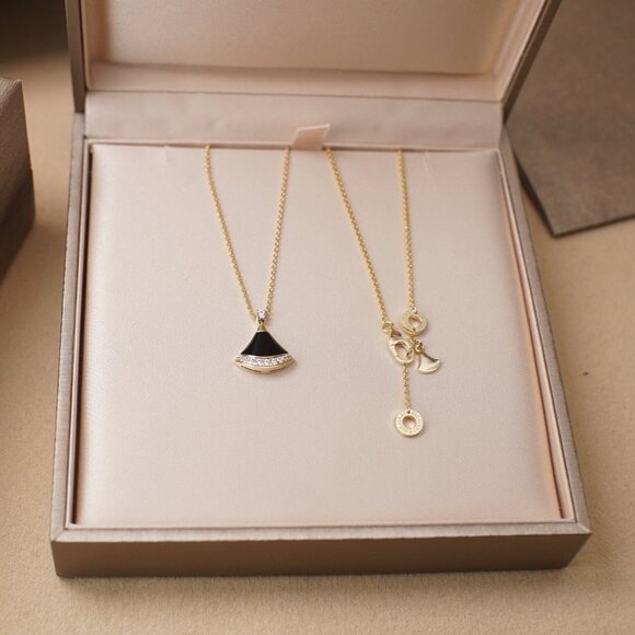 Bulgari necklace - Picture 5 of 9